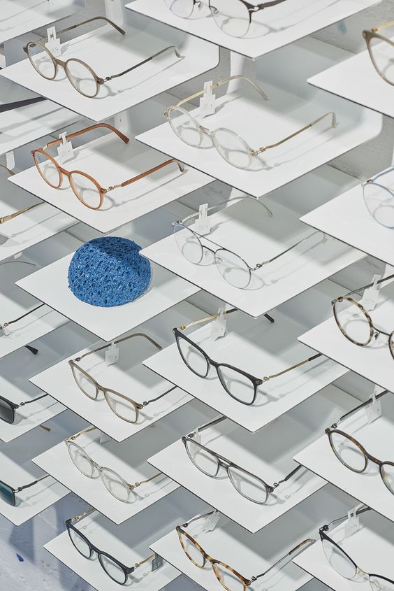 Neatly arranged optical glasses