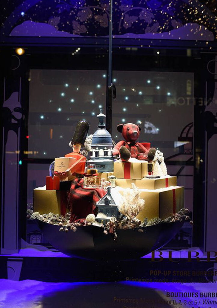 Christmas window display