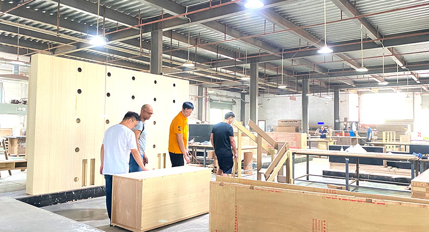retail store fixture factory