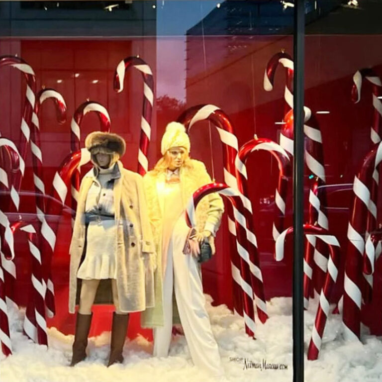 holiday-window-prop_giant-candycane