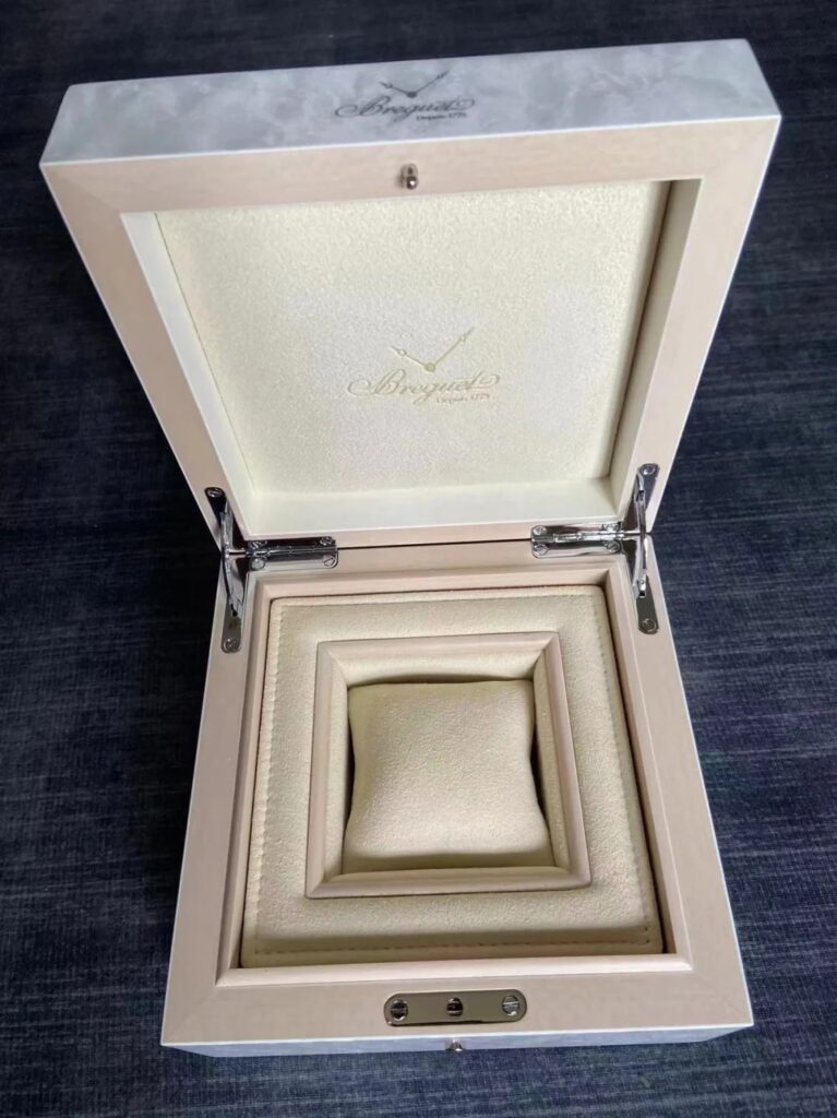 Customized luxury watch boxes