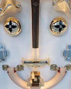 Eco-friendly 3D printed retail display for fashion and luxury brands using PLA and recycled materials