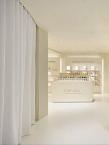 modular-gondola-display-skincare