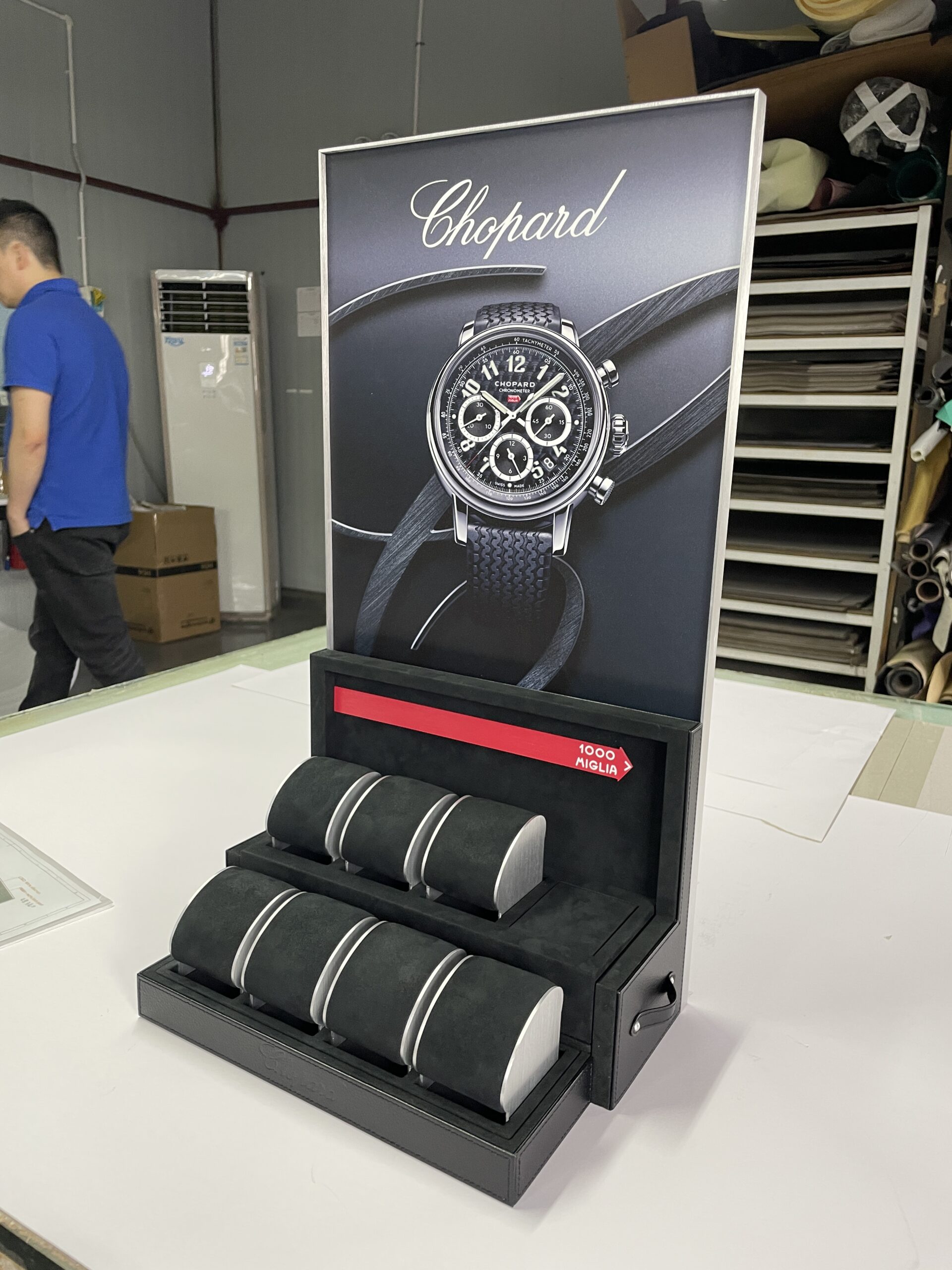 brushed-metal-watch-display