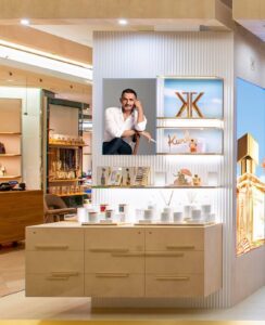 Seasonal marble retail display ideas