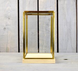 eco friendly brass showcase