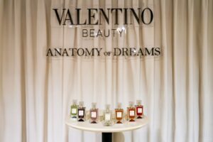 lumiera perfume display peonies7