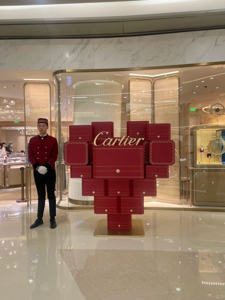 valentines heart led display retail