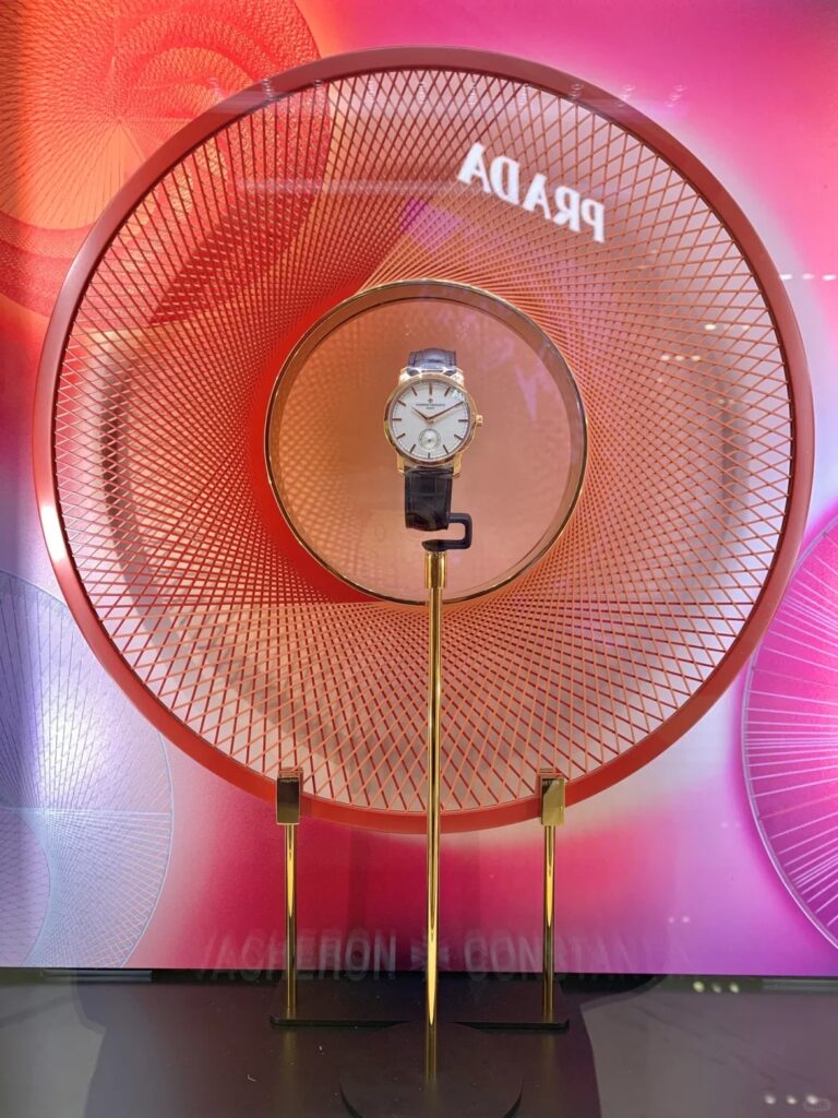 lighting-techniques-watch-display-spotlight-backlighting1