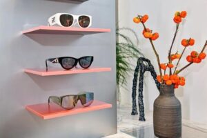 flat-pack-display-for-product-launch