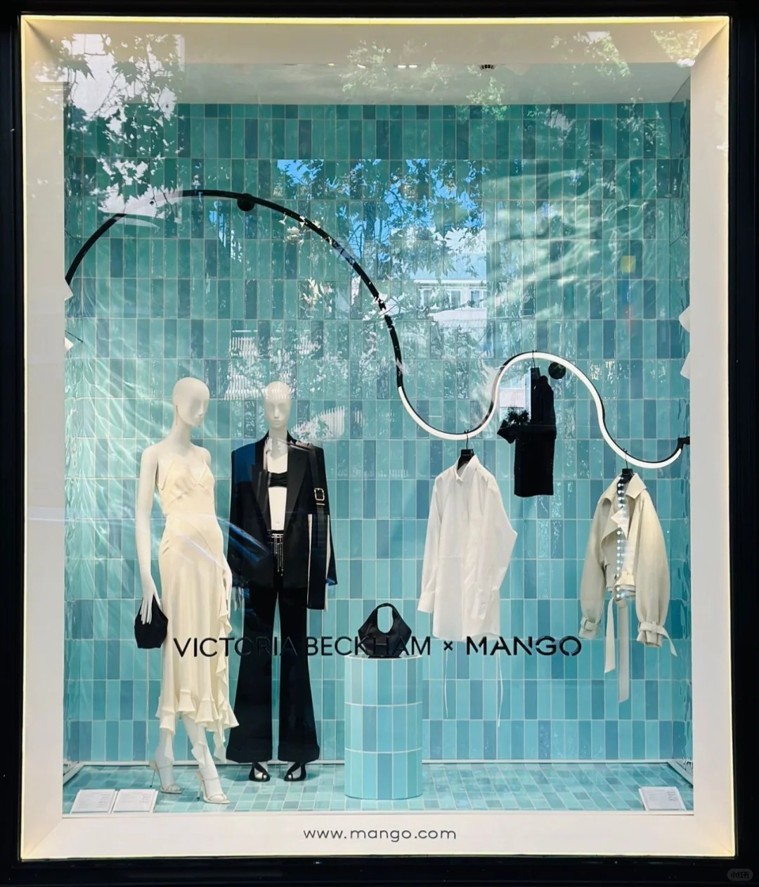 Mango Madrid Serrano Store Window Display - Pool Theme