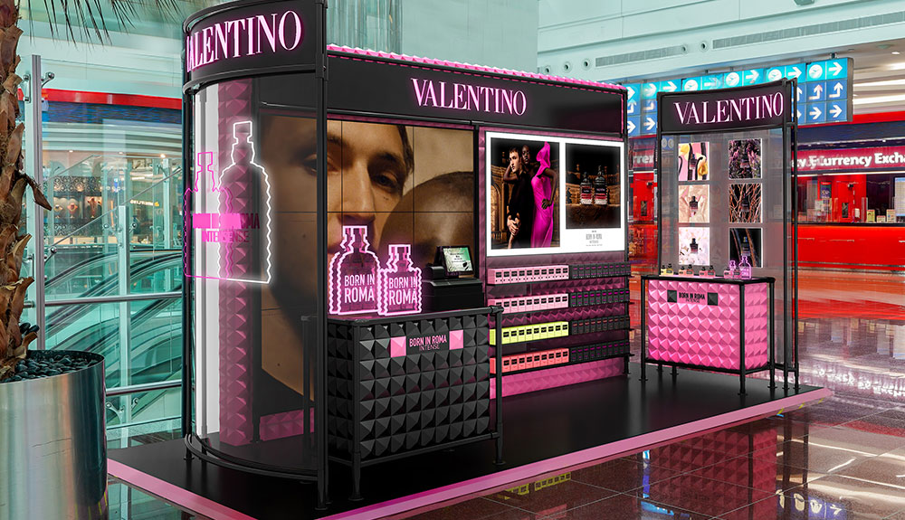Pop-up store display installation