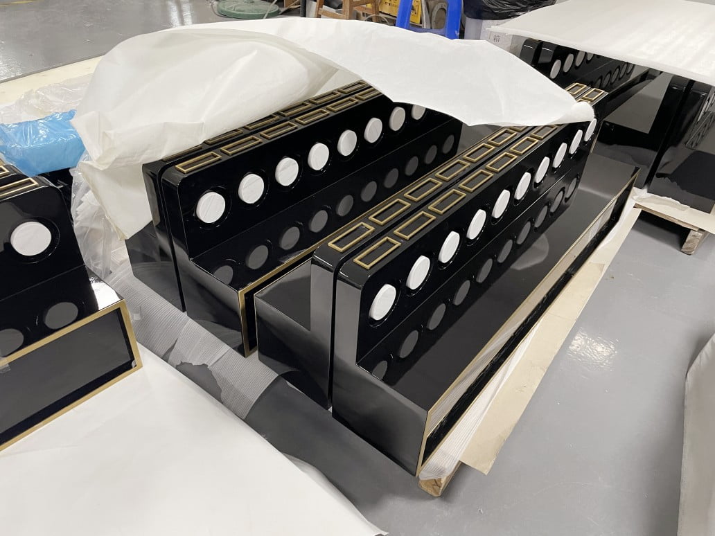 Final component assembly and positioning of display parts